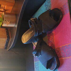 Life Stride Rae Rae wedge sandals slip on black Women's 7.5 W NEW NWOB Nice